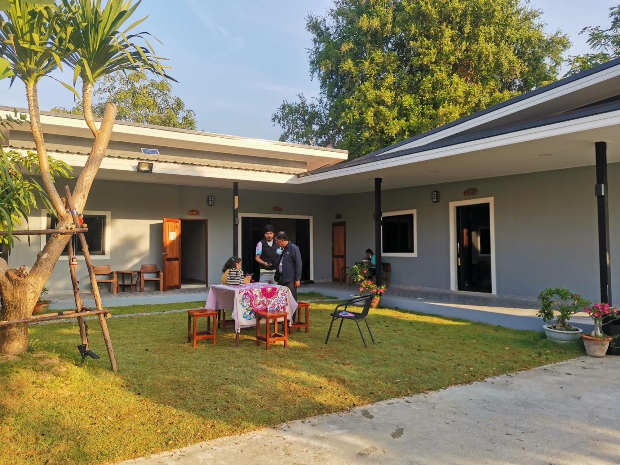 Numhom Resort Ban Nong Chum Saeng Ngoại thất bức ảnh