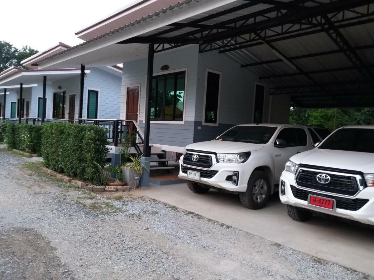 Numhom Resort Ban Nong Chum Saeng Ngoại thất bức ảnh